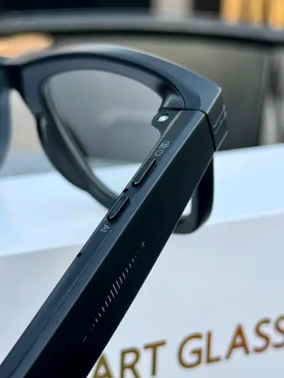 Gafas inteligentes negras - miniatura 3
