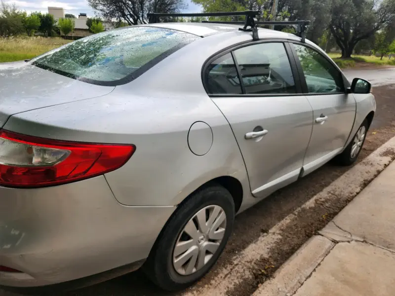 Renault Fluence authentique 2012 - 1