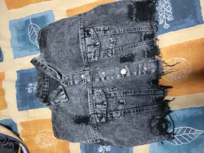 Chaqueta de mezclilla - miniatura 1