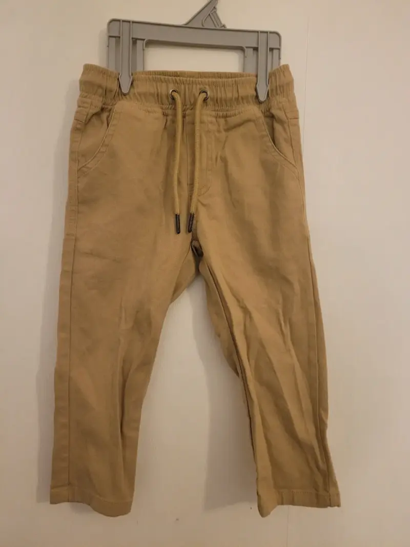Pantalones beige para niño - 1