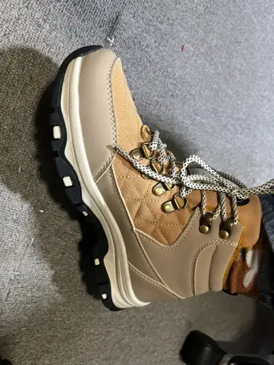 Zapatos  trekking dama y varón - miniatura 2