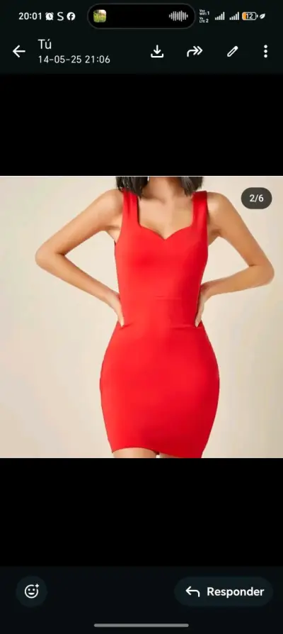 Vestido rojo elásticado - miniatura 1