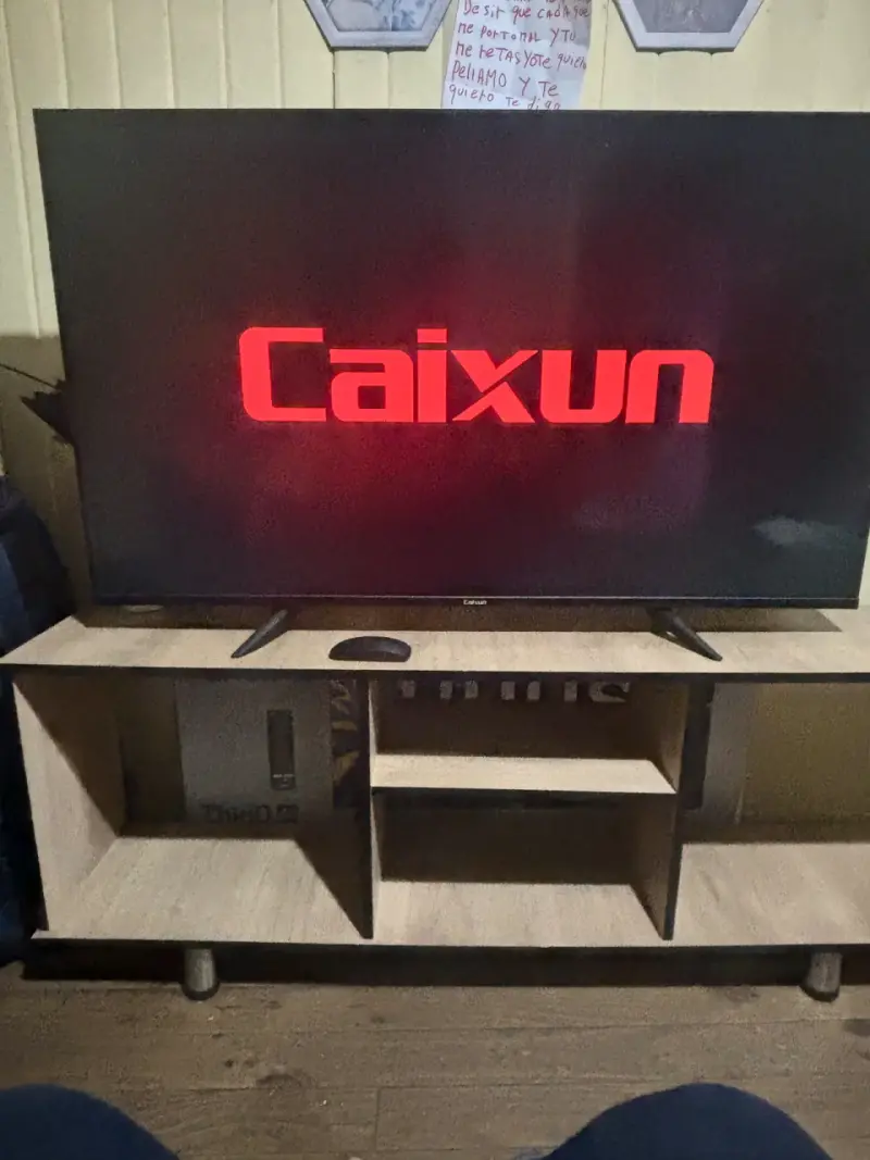 Televisor LED Caixun 50 pulgadas - 1