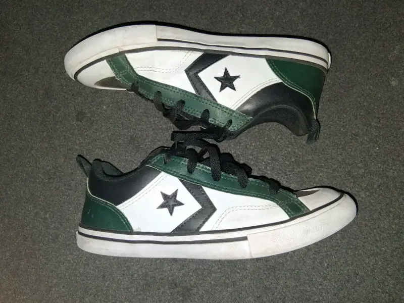 Zapatillas deportivas verde y negro Converse - 5