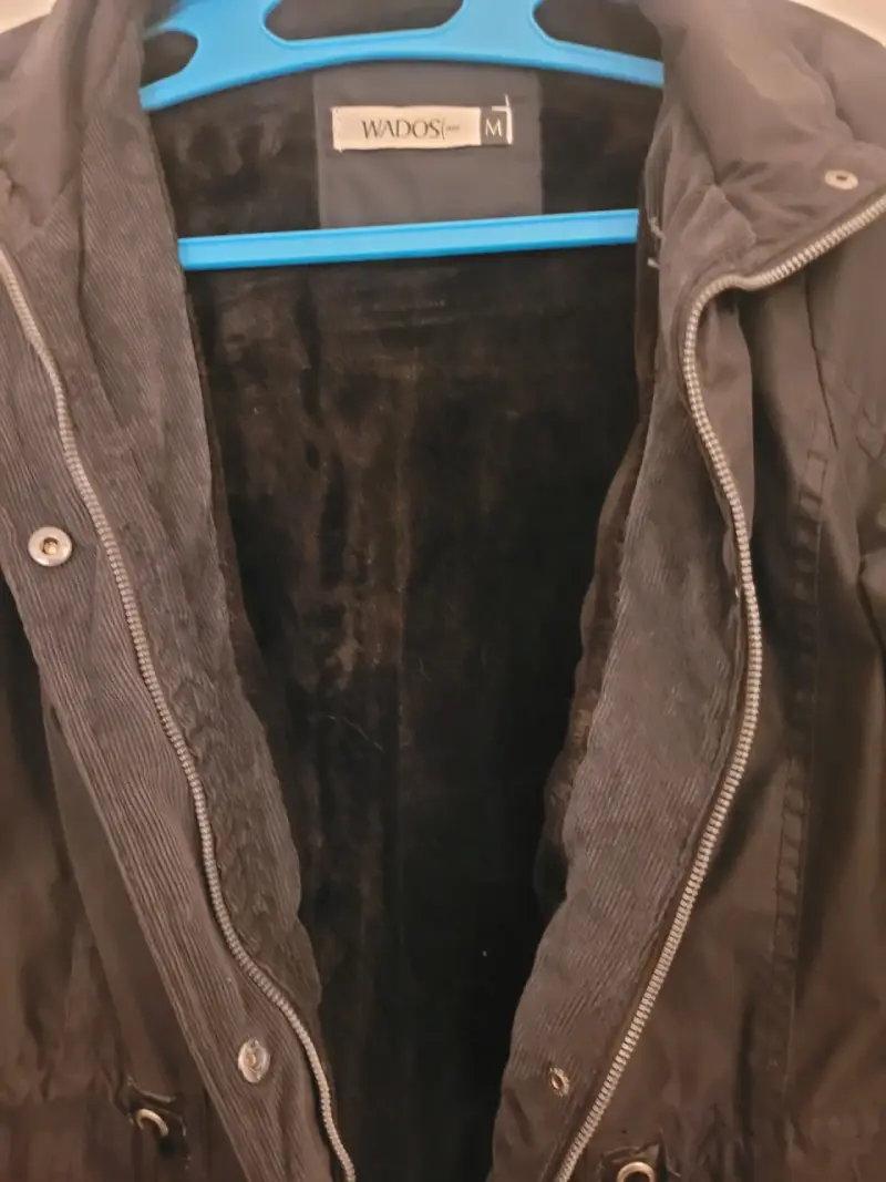 Parka negra de Wados - 3