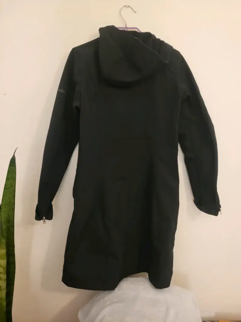 Parka negra con capucha Columbia - 3