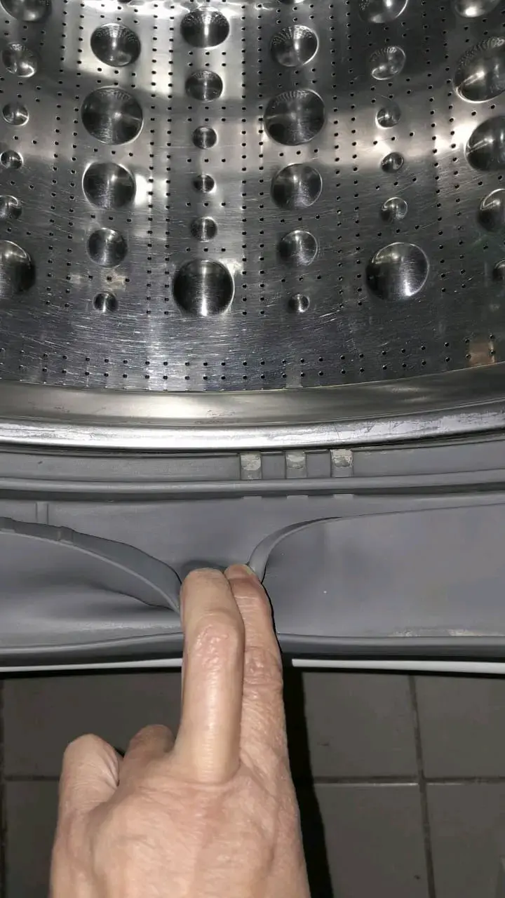 Lavadora secadora LG 2 en 1 - 3