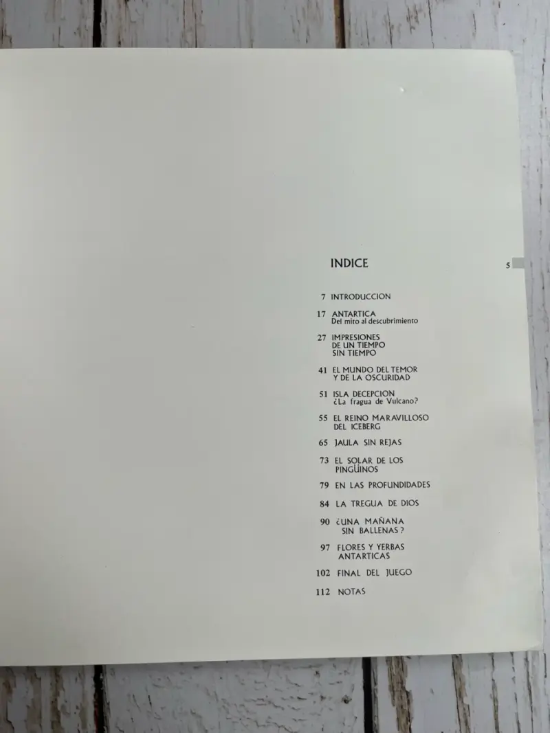Libro Antártica: El Reino de los Hielos - 2