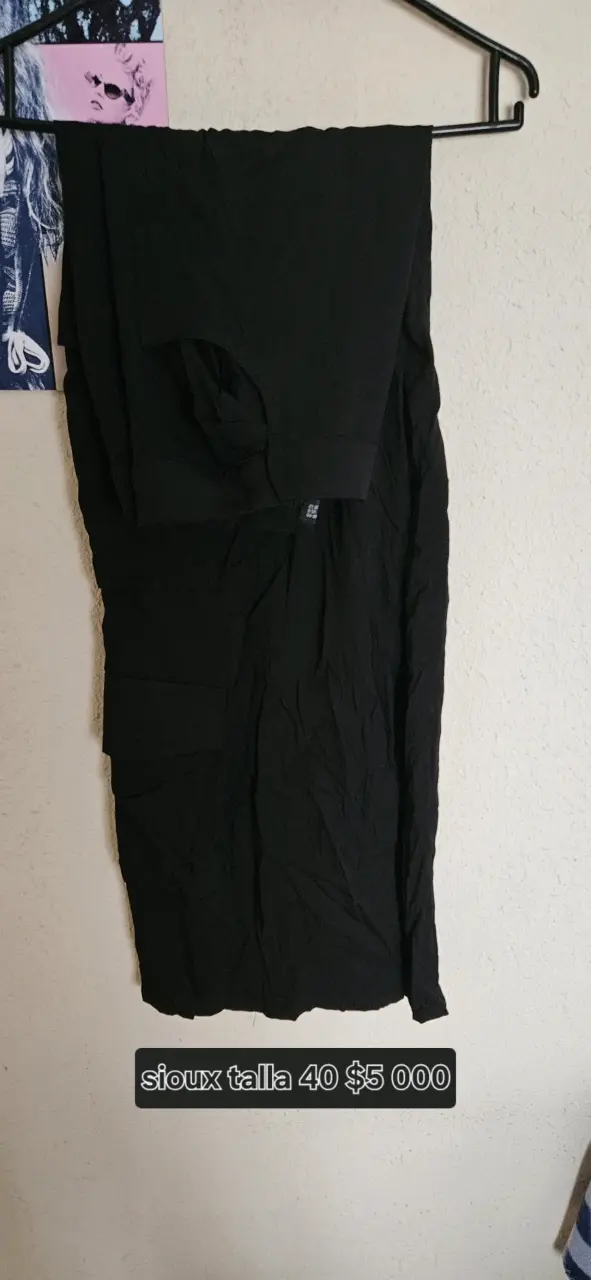 Pantalón negro talla 40