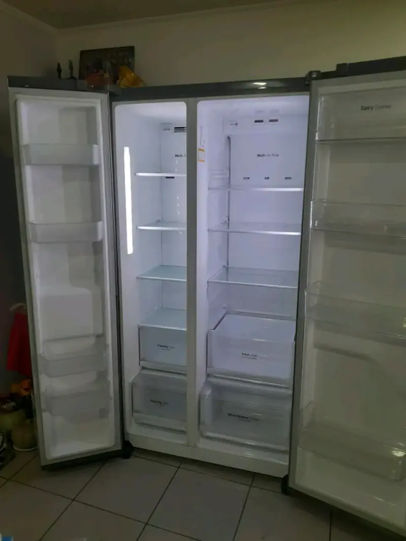 Refrigerador doble puerta LG - 2