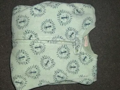 Pack pijamas de niño estampados. Talla 2-3. - miniatura 3
