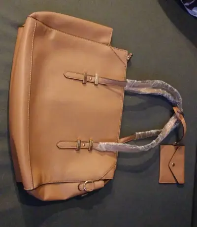 Cartera de cuero nueva - miniatura 2