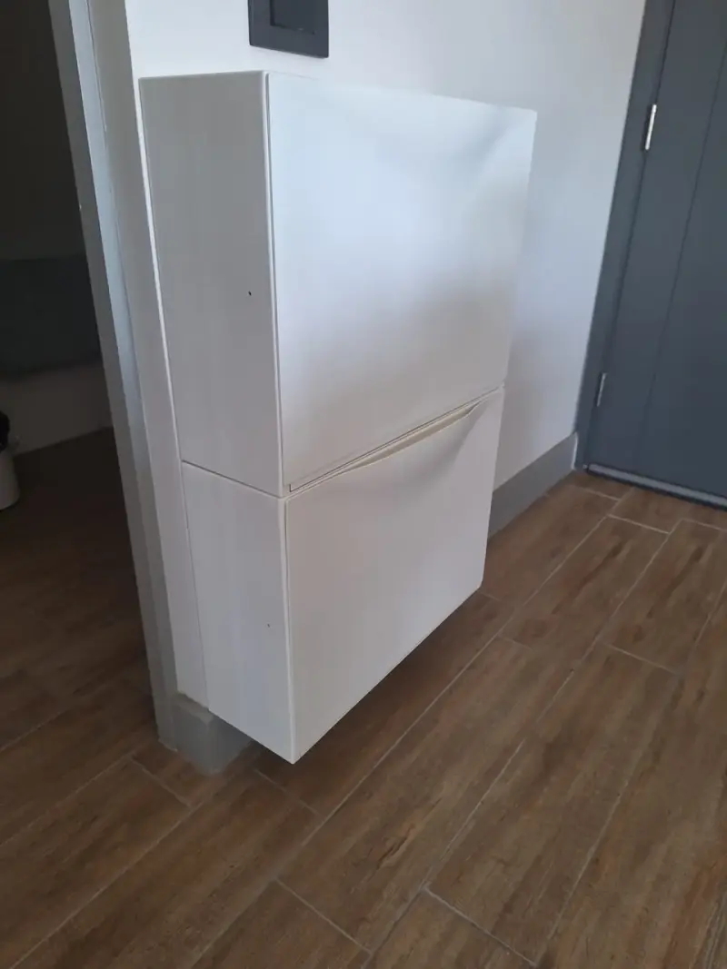 Mueble zapatero blanco moderno - 1