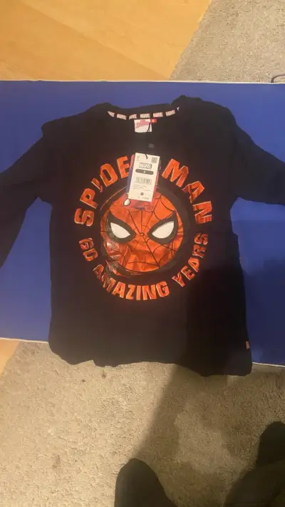 Polera Spiderman Marvel talla8 - miniatura 1