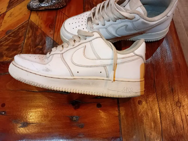 Zapatillas Nike Air blancas - 2