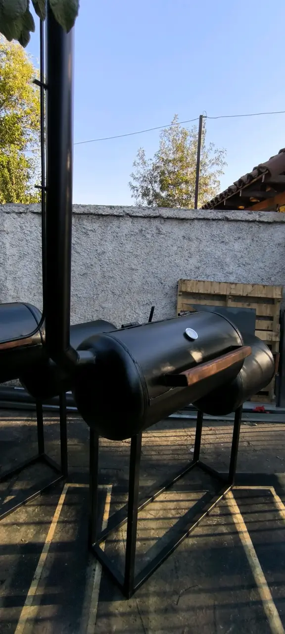Parrilla ahumadora grande - 6
