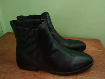 Botines de cuero negros taco bajo talla 40 - miniatura 1
