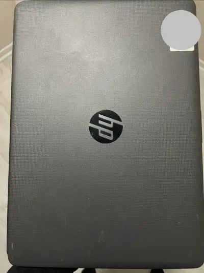 Notebook HP pantalla 15 pulgadas - miniatura 2