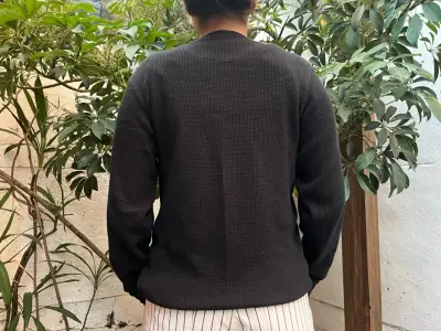 polera negra de mujer - miniatura 2