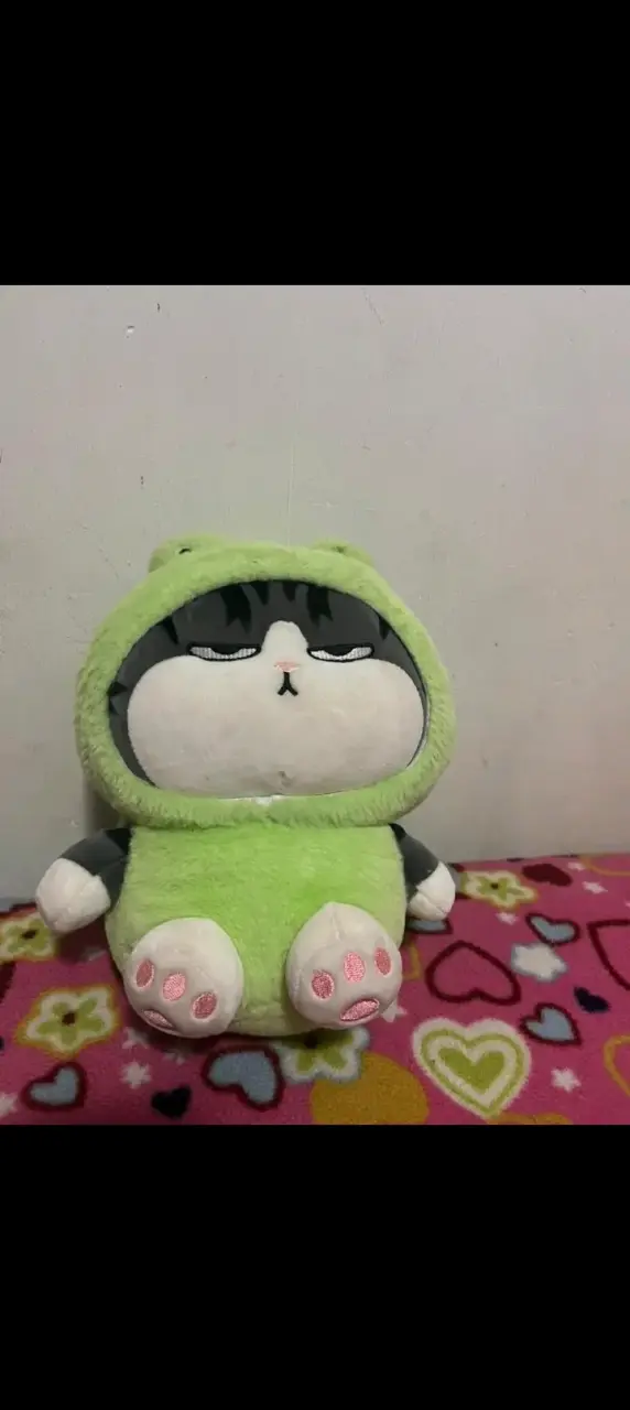 Peluche gato cosplay verde - 1