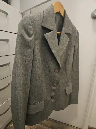 Blazer gris elegante - miniatura 4