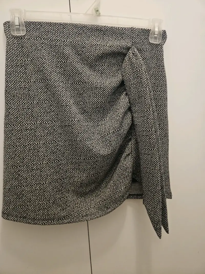 Falda gris de tweed - 1