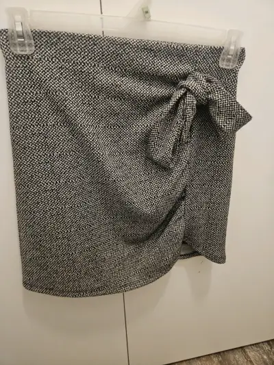 Falda gris de tweed - miniatura 2