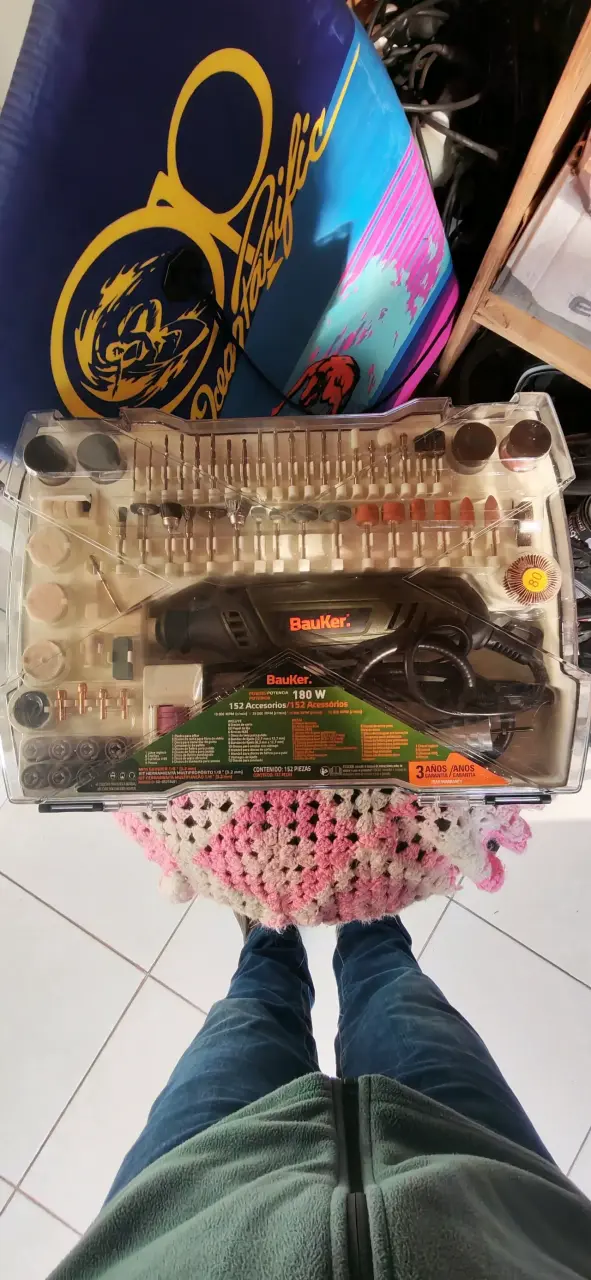 Kit de herramientas Bauker con accesorios