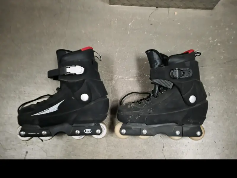 Patines en línea negros agresivos - 1