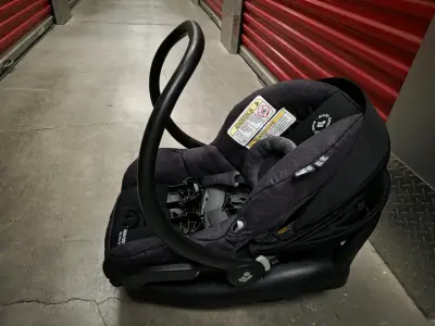 Silla de auto Maxi-Cosi negra - miniatura 2