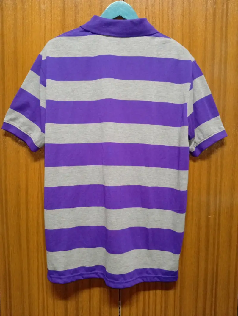 Polera polo rayada morado y gris - 4