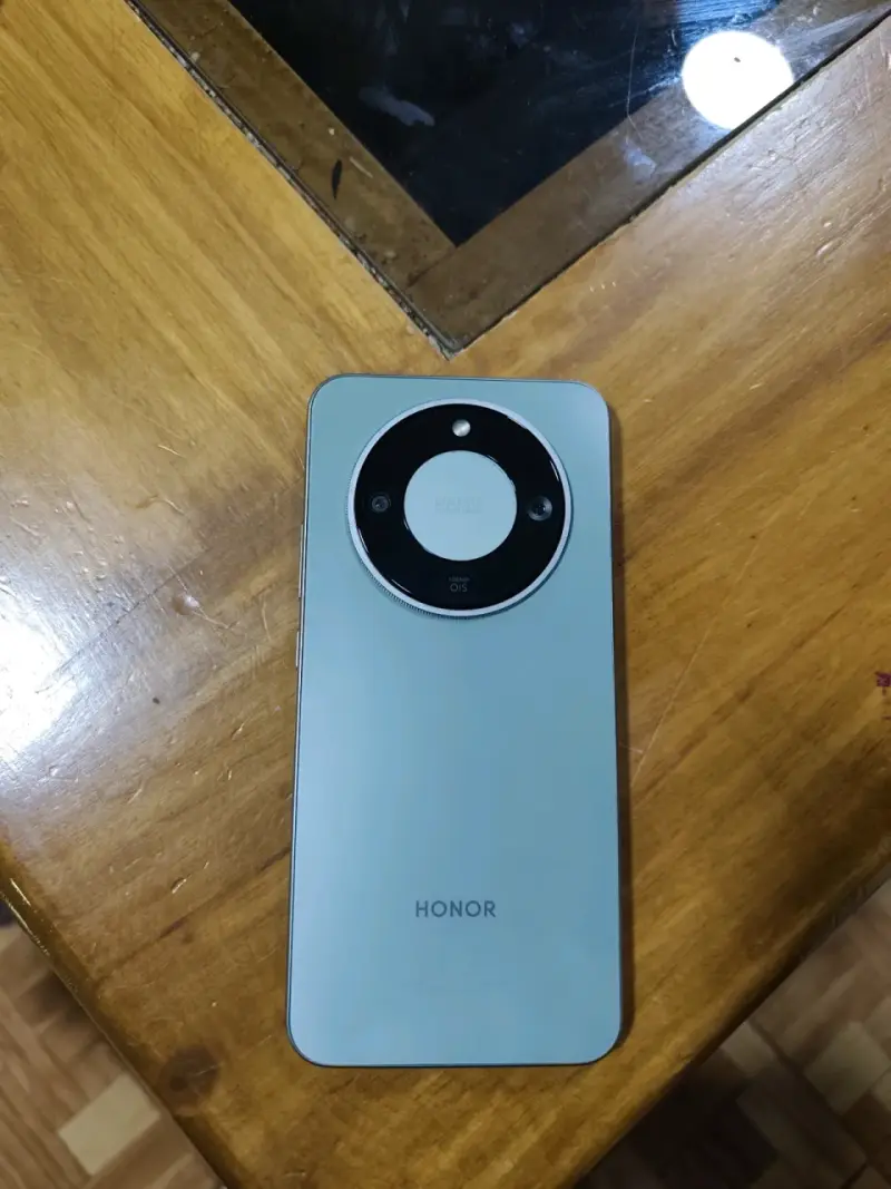Teléfono Honor (indestructible) - 1