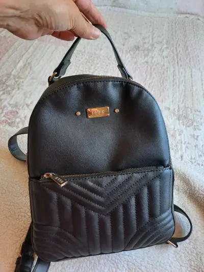 Cartera y mochilas - miniatura 4