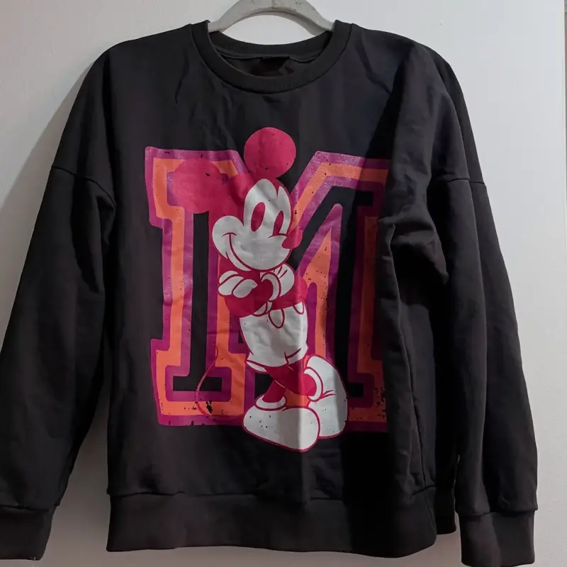 Polerón gris con Mickey