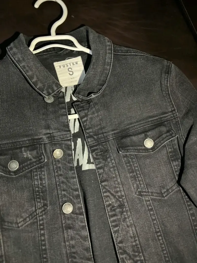 Chaqueta de mezclilla negra Foster