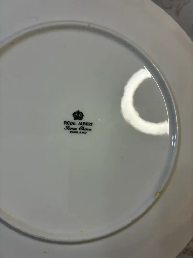 Plato para galletas Royal Albert - 4
