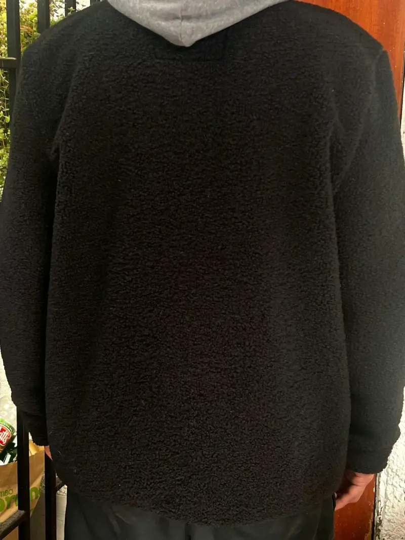 Chaqueta negra con cierre - 2