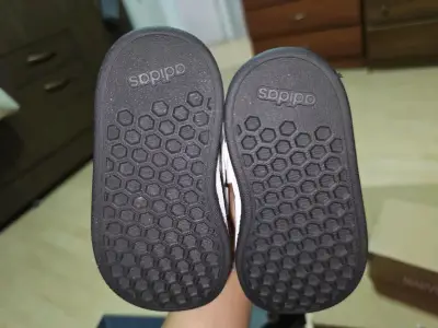 Zapatillas infantiles Marvel blancas - miniatura 2