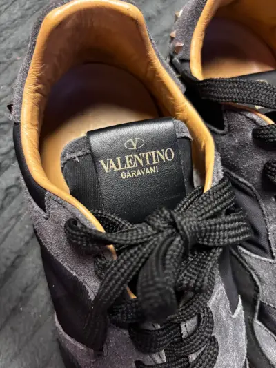 Zapatillas negras deportivas - miniatura 4