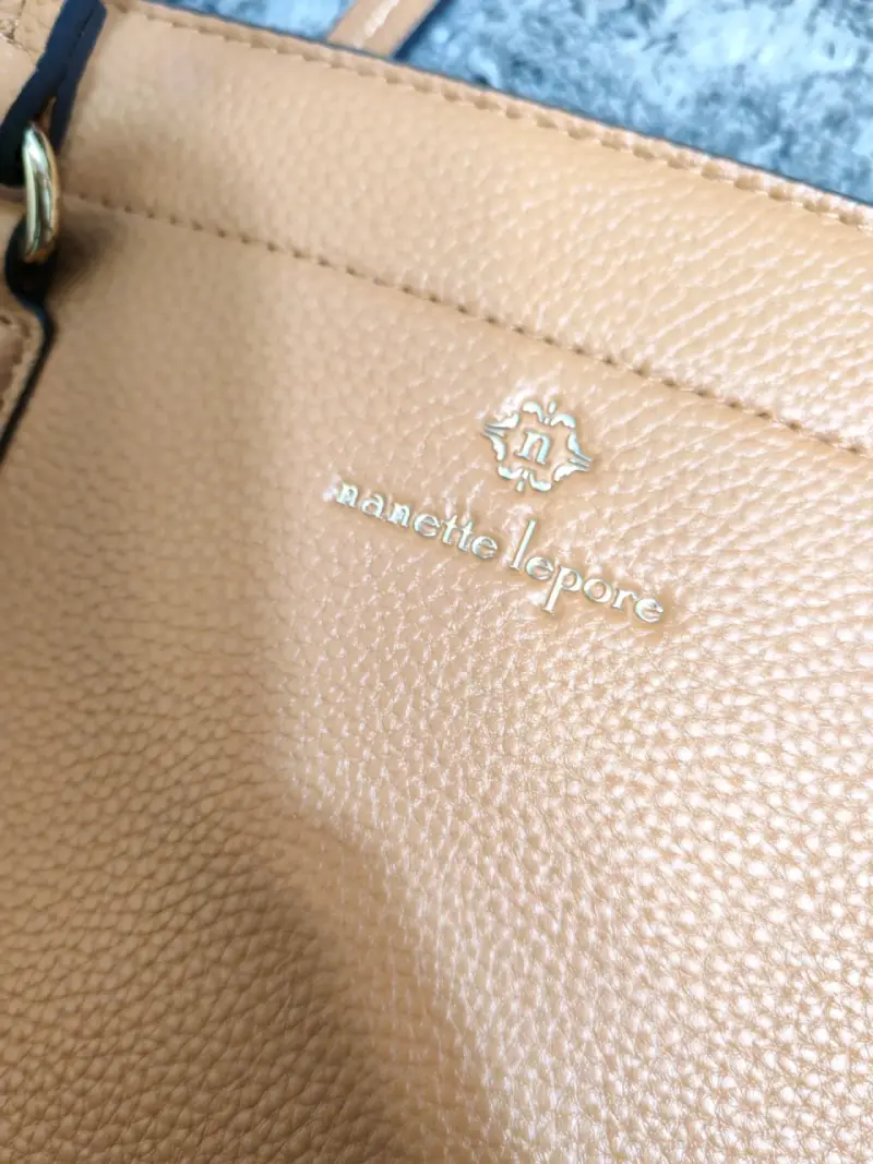 Cartera tote Nanette Lepore - 3