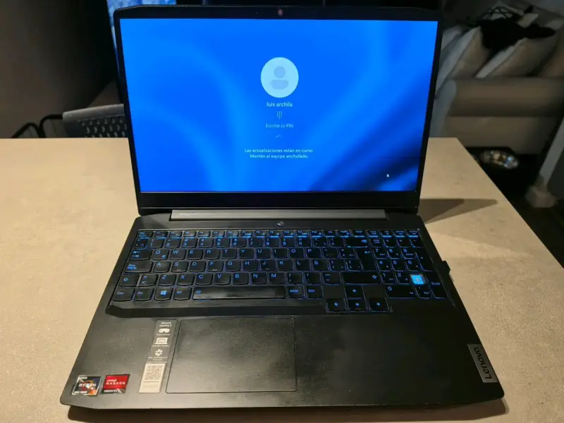 Lenovo IdeaPad R5-4600 8GB 512GB SSD 15.6inch - 1