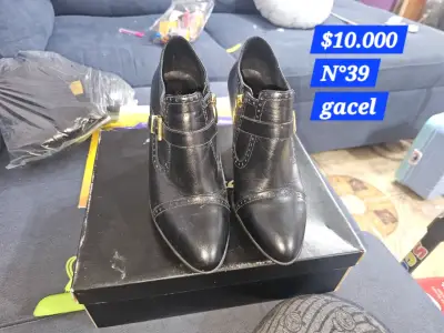 Botines de cuero negro con tacón - miniatura 2