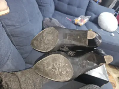 Botines de cuero negro con tacón - miniatura 5