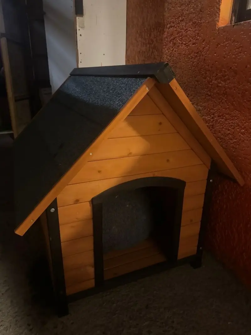 Casa de perro madera resistente - 1