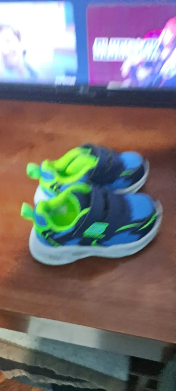 Zapatillas infantiles azul con verde - 2