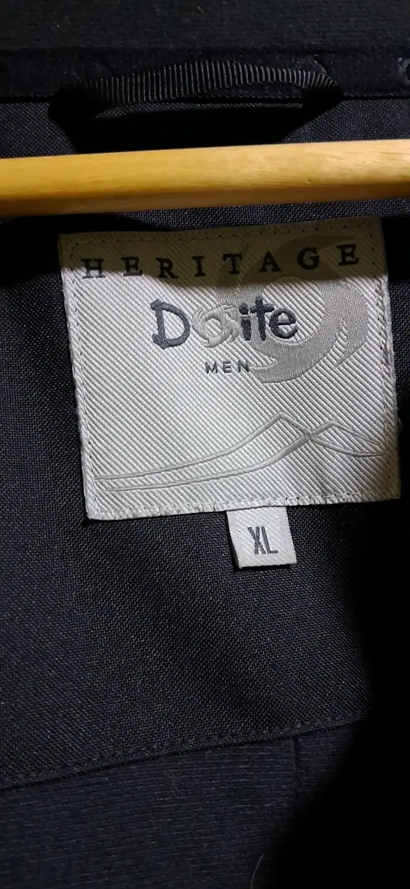 CHAQUETA DOITE NEGRA CON GORRO DESMONTABLE - 3