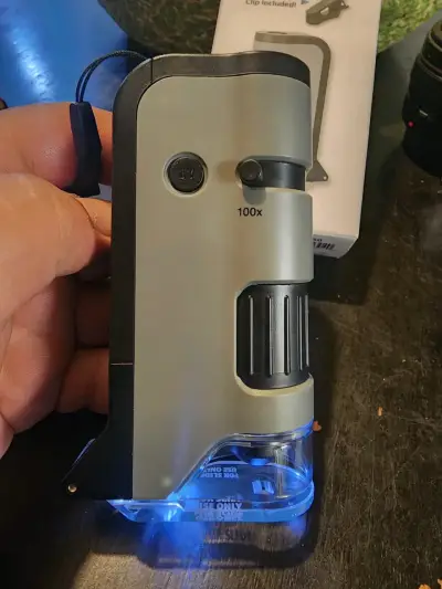 Carson MicroFlip 100x-250x, Microscopio bolsillo - miniatura 1