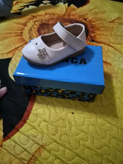 Zapatos blancos para niña n17 - miniatura 1
