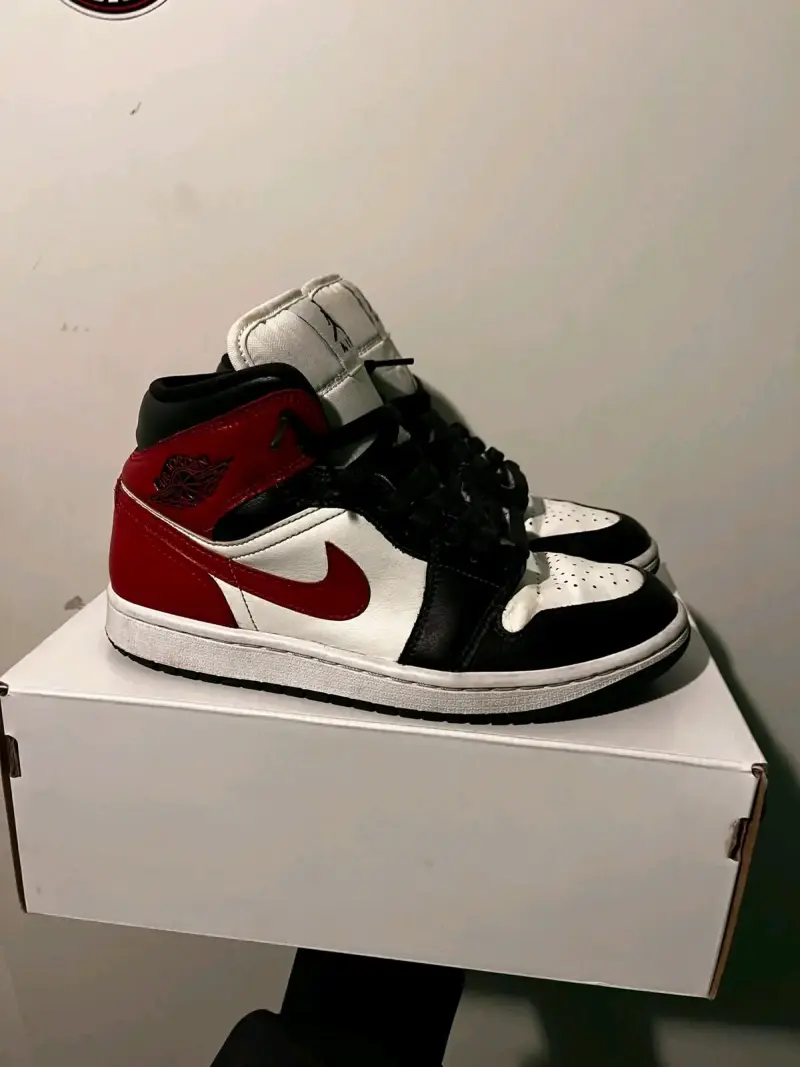 Zapatillas unisex original JORDAN 1 MID - 1