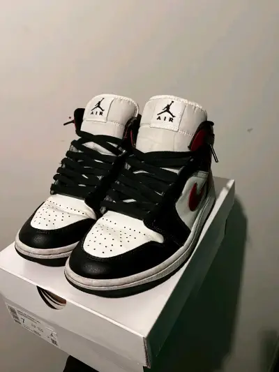 Zapatillas unisex original JORDAN 1 MID - miniatura 2